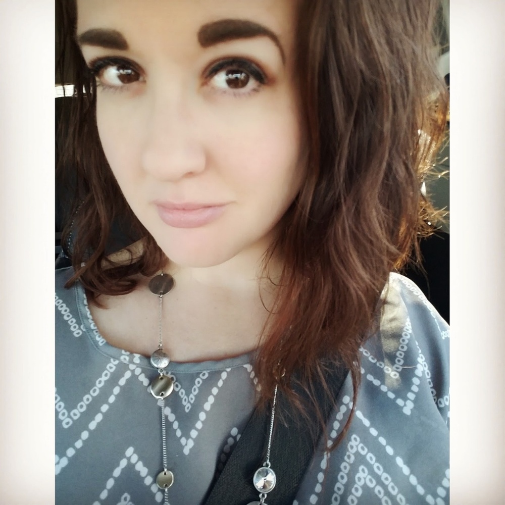 Meet your Posher, Alison